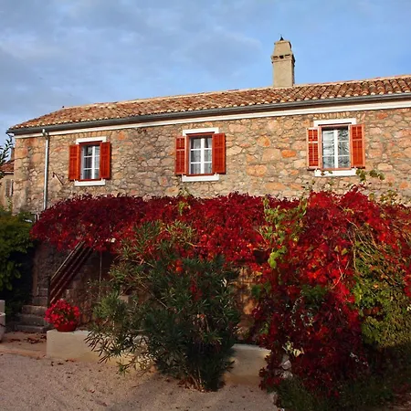 Mala Kuca Za Veliki Odmor * Šilo