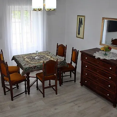 Mala Kuca Za Veliki Odmor * Šilo