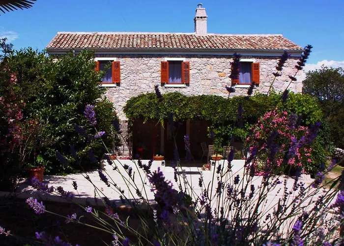 Mala Kuca Za Veliki Odmor * Šilo