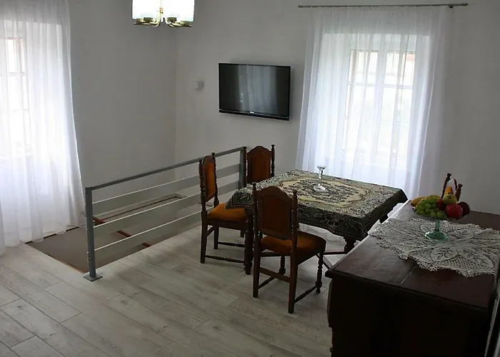 Mala Kuca Za Veliki Odmor Сasa de vacaciones *