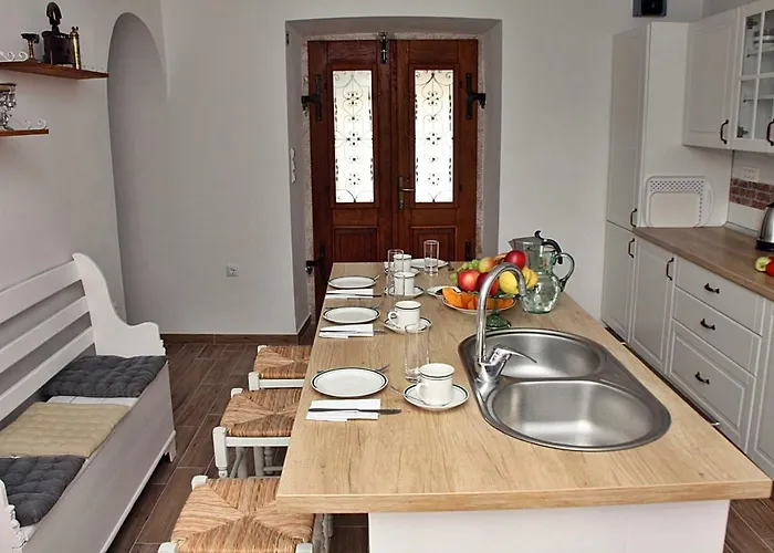 Mala Kuca Za Veliki Odmor Šilo